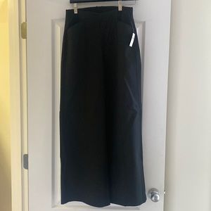 Wide leg dress pants with front pockets
